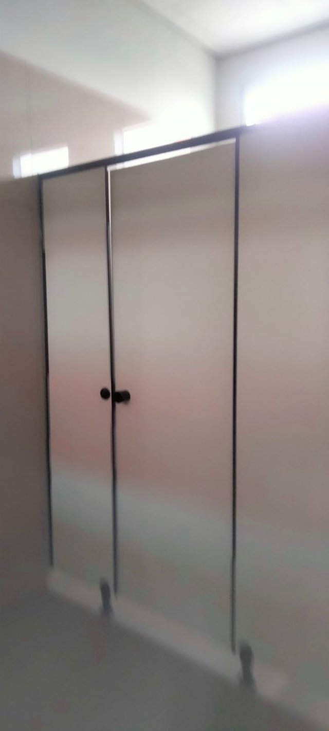 Toilet & Wastafel — foto 3