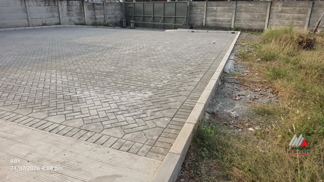 Paving Block — foto 1