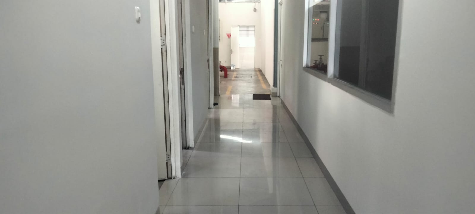 Kantor Lt 2 — foto 1